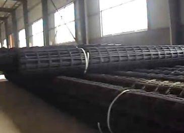 西安钢塑复合土工格栅现货供应 – 专业化厂家助力工程稳健根基